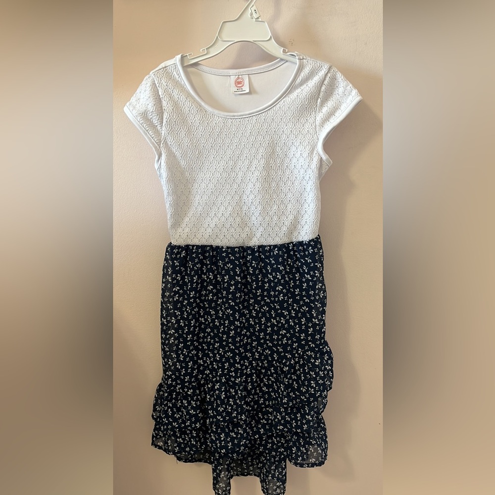 Girls Summer/Spring dress medium 7-8